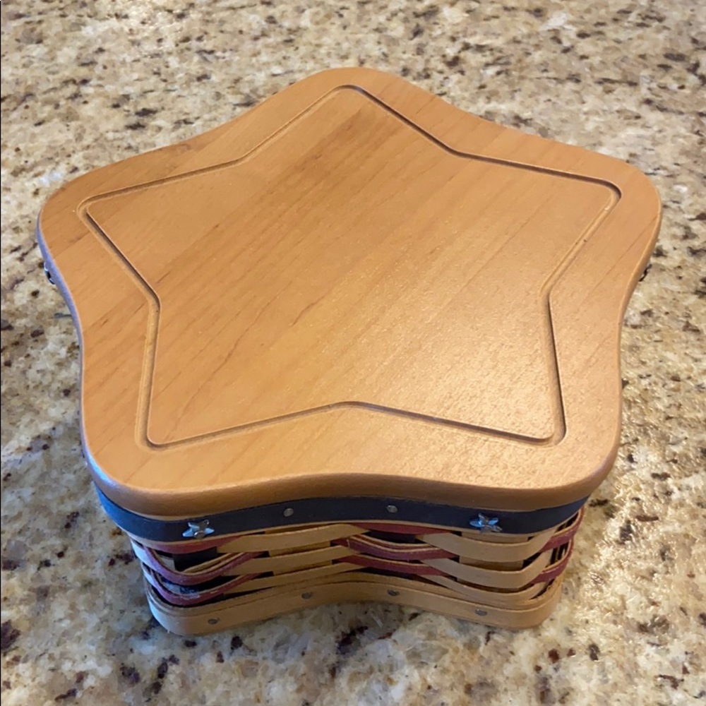 2003 Proud American Star basket